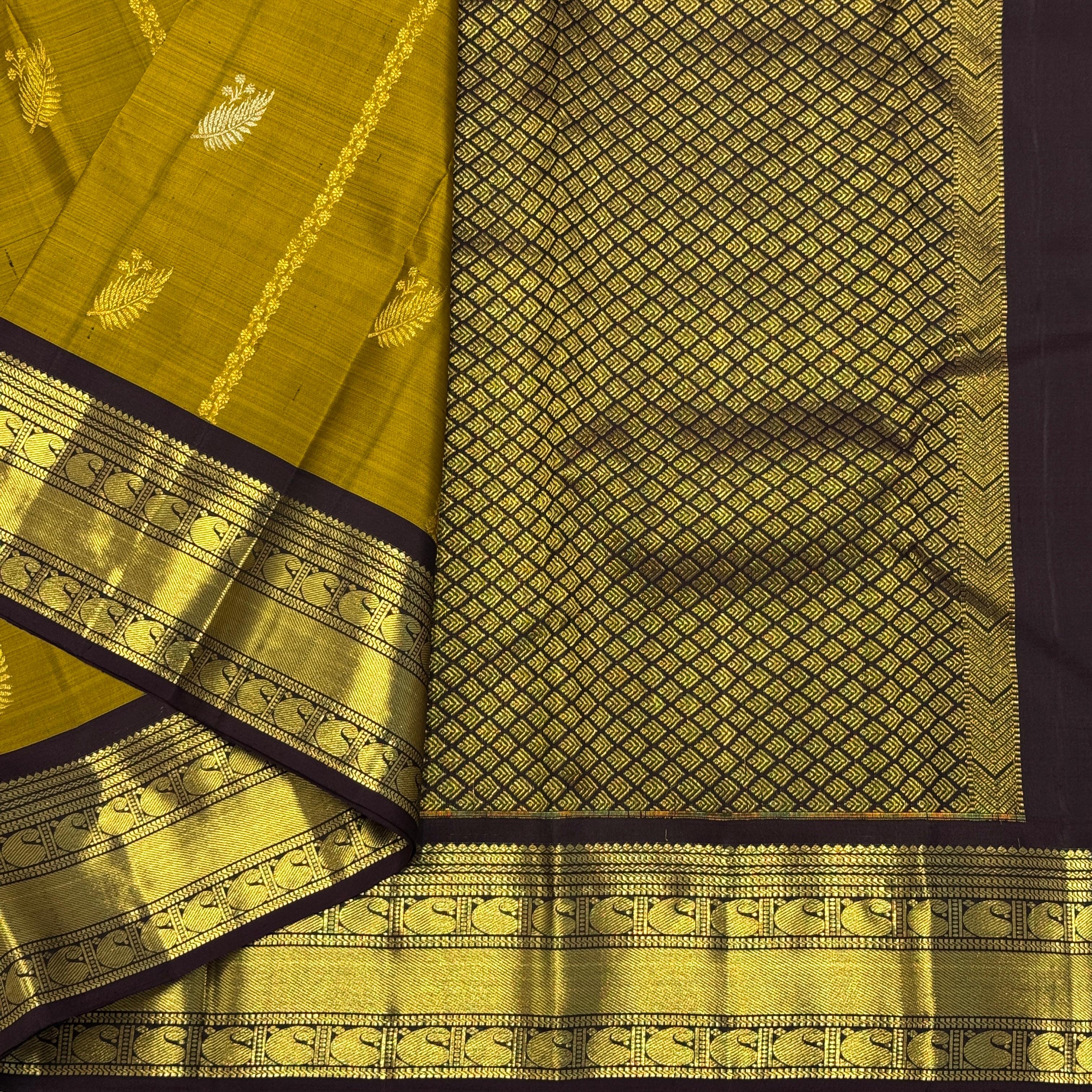 Royal Dark Green Pure Kanchipuram Handwoven Bridal Silk Saree